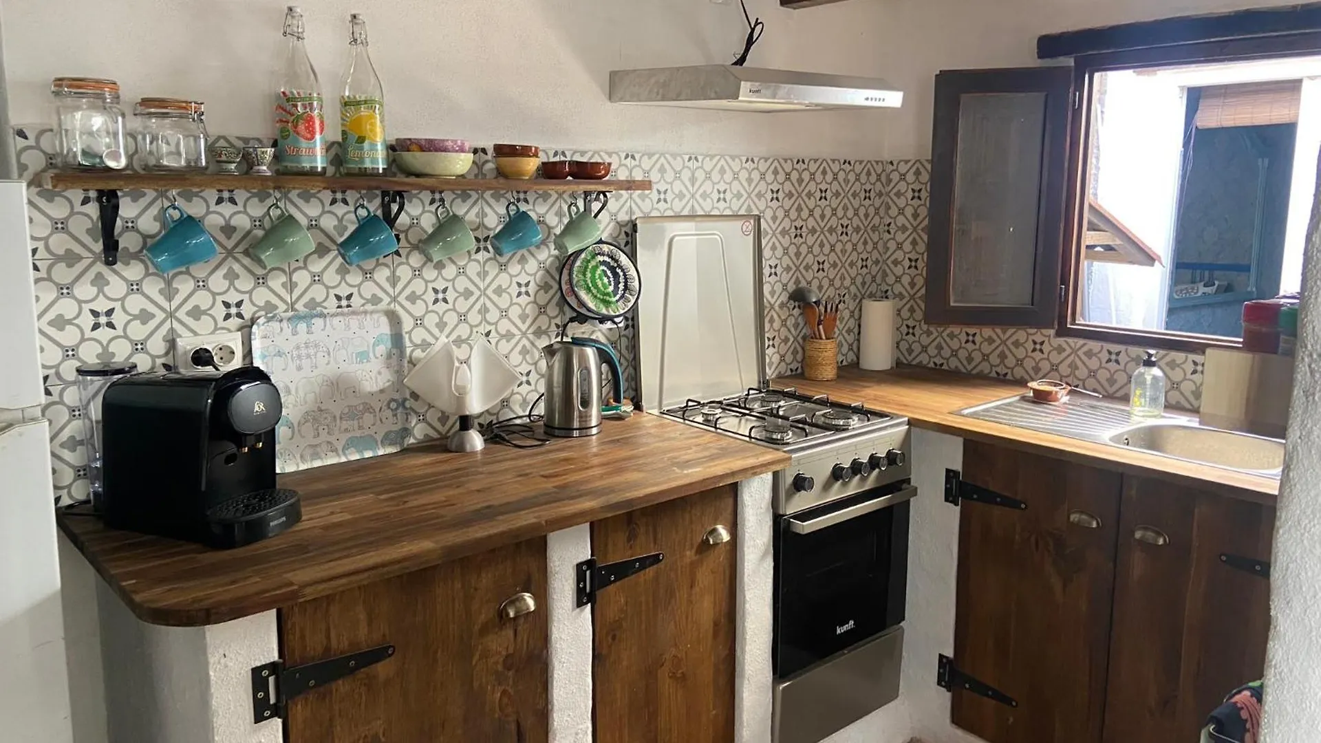 Casa Las Cuevas Malaga